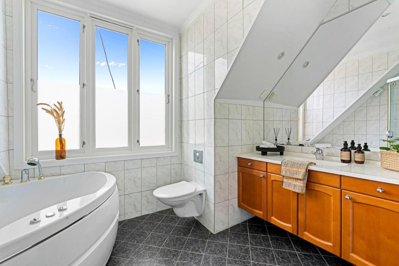 Leilighet I Apartment *